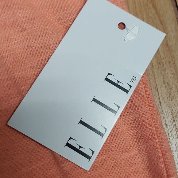 NEW! ELLE "GORGEOUS" CAP TWIST SLEEVE T-SHIRT - Picture 5 of 9